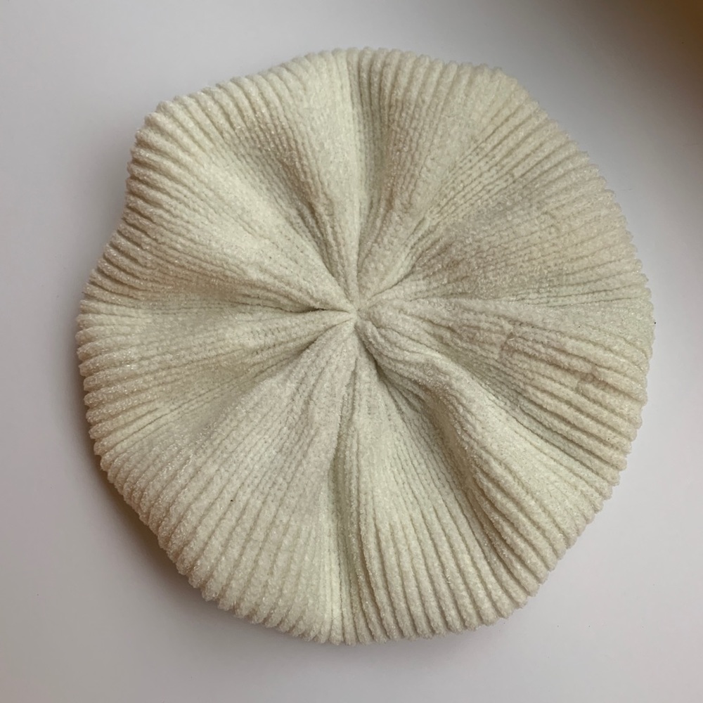 Cream beret